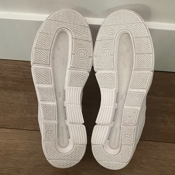 On Cloud The Roger size 7 - Picture 4 of 4